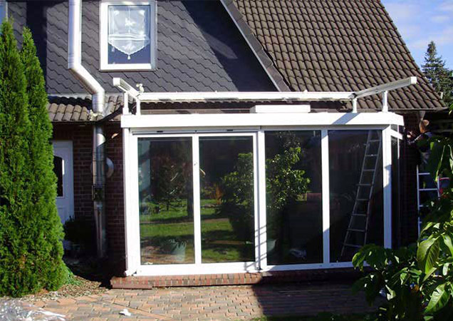 Sonnenschutzfolie für Wintergärten bei einem Privaten Wintergarten Sonnenschutzfolie für Wintergärten bei einem Privaten Wintergarten